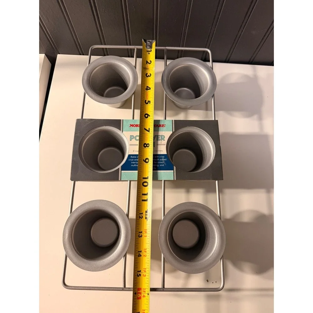 Nordic Ware Popover Pan 6 cavities new
